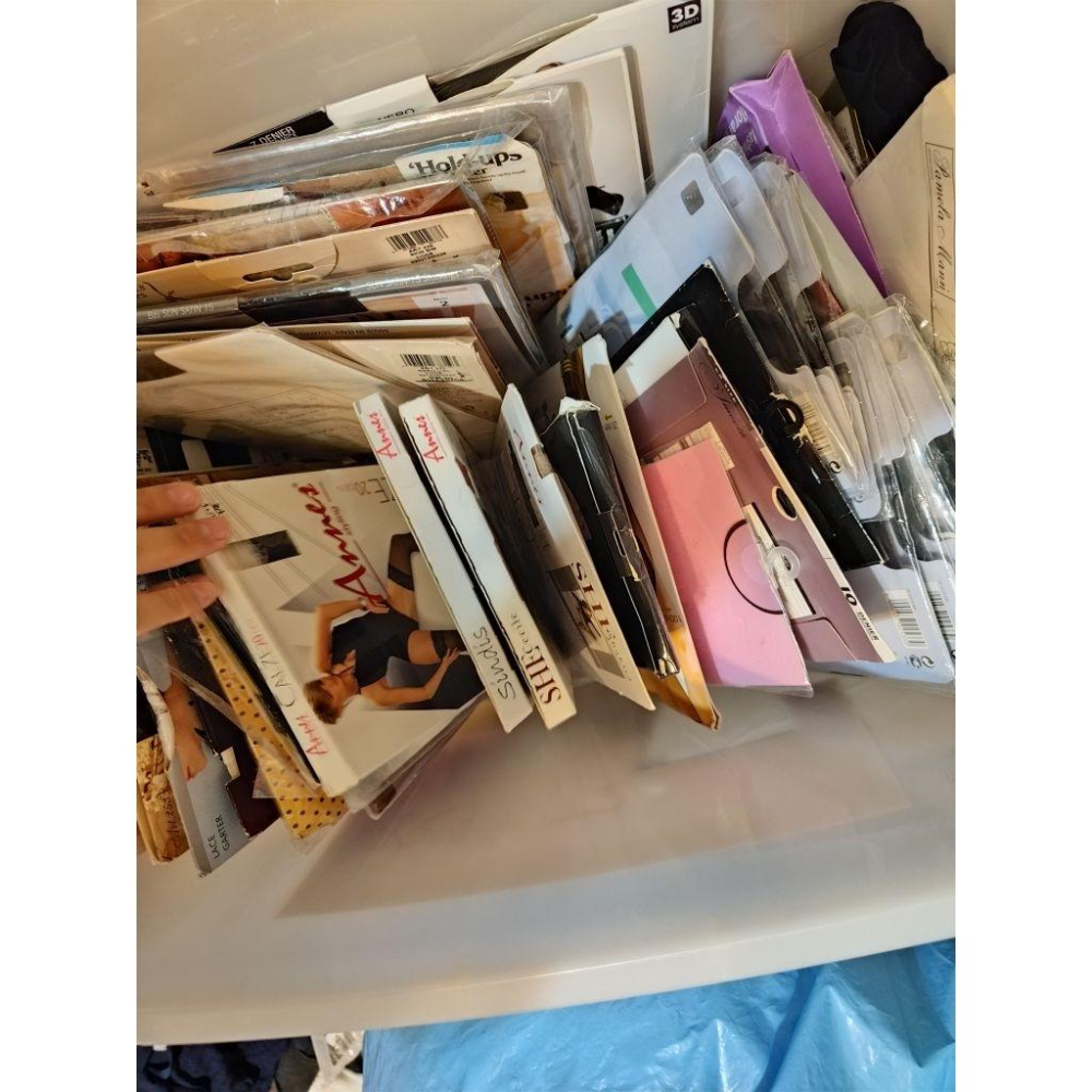 歐洲進口絲襪 70雙。可刷卡分期0利率,不含700元以上精品絲襪-細節圖3