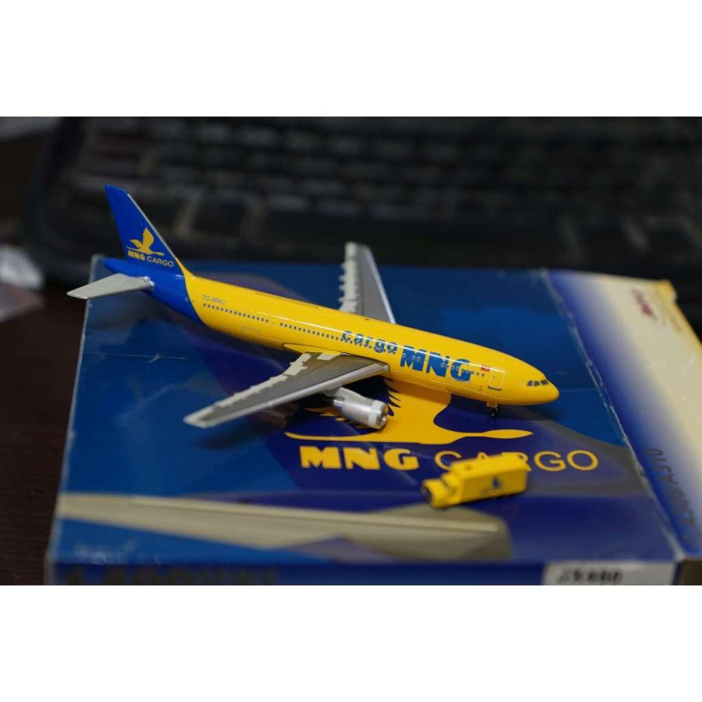 1:400 土耳其 MNG CARGO A300 B4 -200F TC-MNC JET-X製作 附卡車一台-細節圖3