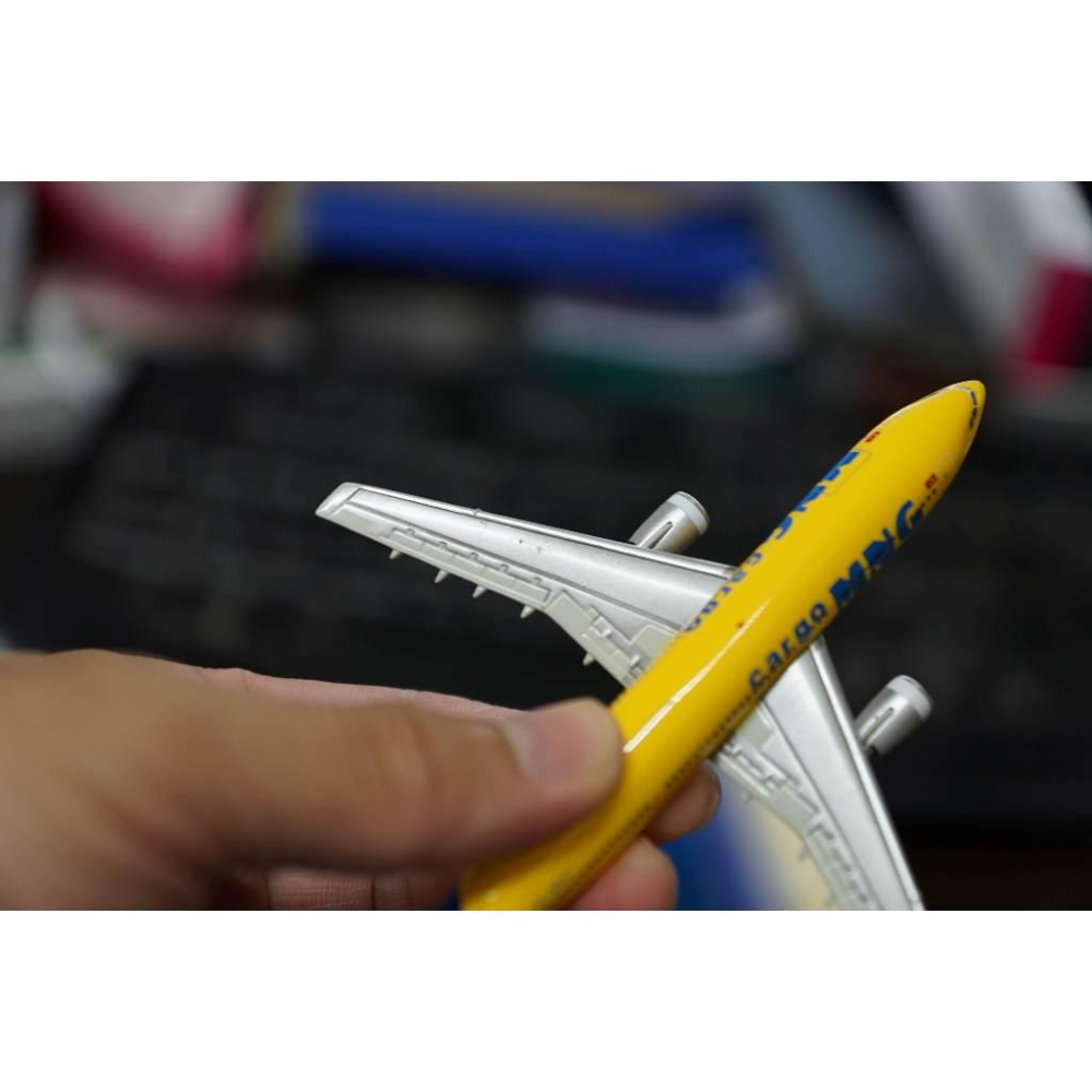 1:400 土耳其 MNG CARGO A300 B4 -200F TC-MNC JET-X製作 附卡車一台-細節圖5