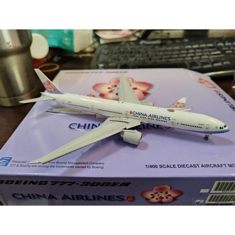 1:400 中華航空 777-300ER flaps Down B-18003 Phoenix製作-細節圖5