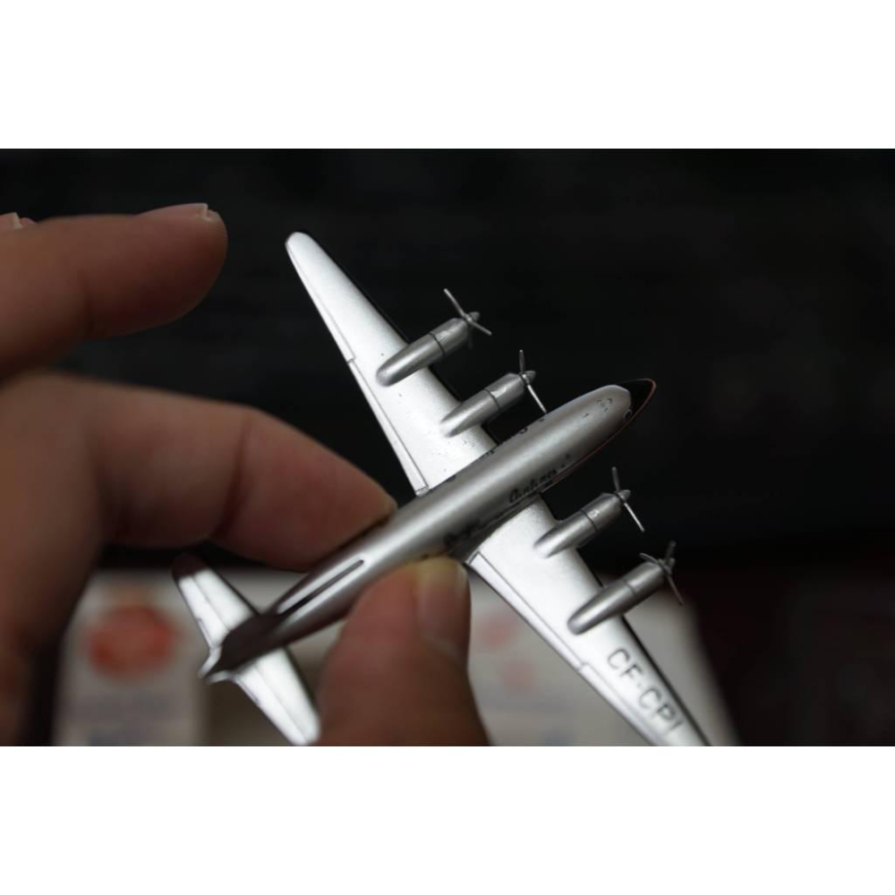 1:400 CANADIAN PACIFIC 加拿大太平洋航空 DC-4 CF-CPI AERO CLASSIC製作-細節圖3