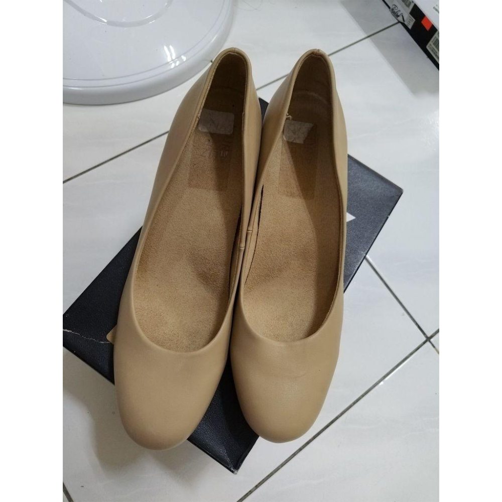 美國知名品牌 Naturalizer 大尺碼 高跟鞋  跟高5公分 us 11號(適合EU 44號)-細節圖3