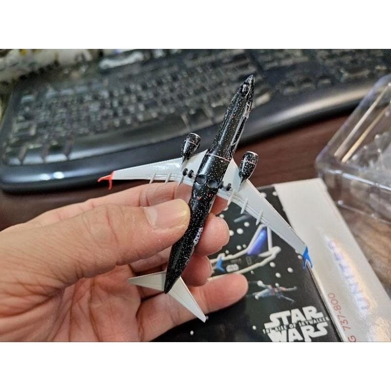 1:400 聯合航空 United Airlines 737-800 STAR WAR 彩繪 N36272 NG製作-細節圖6