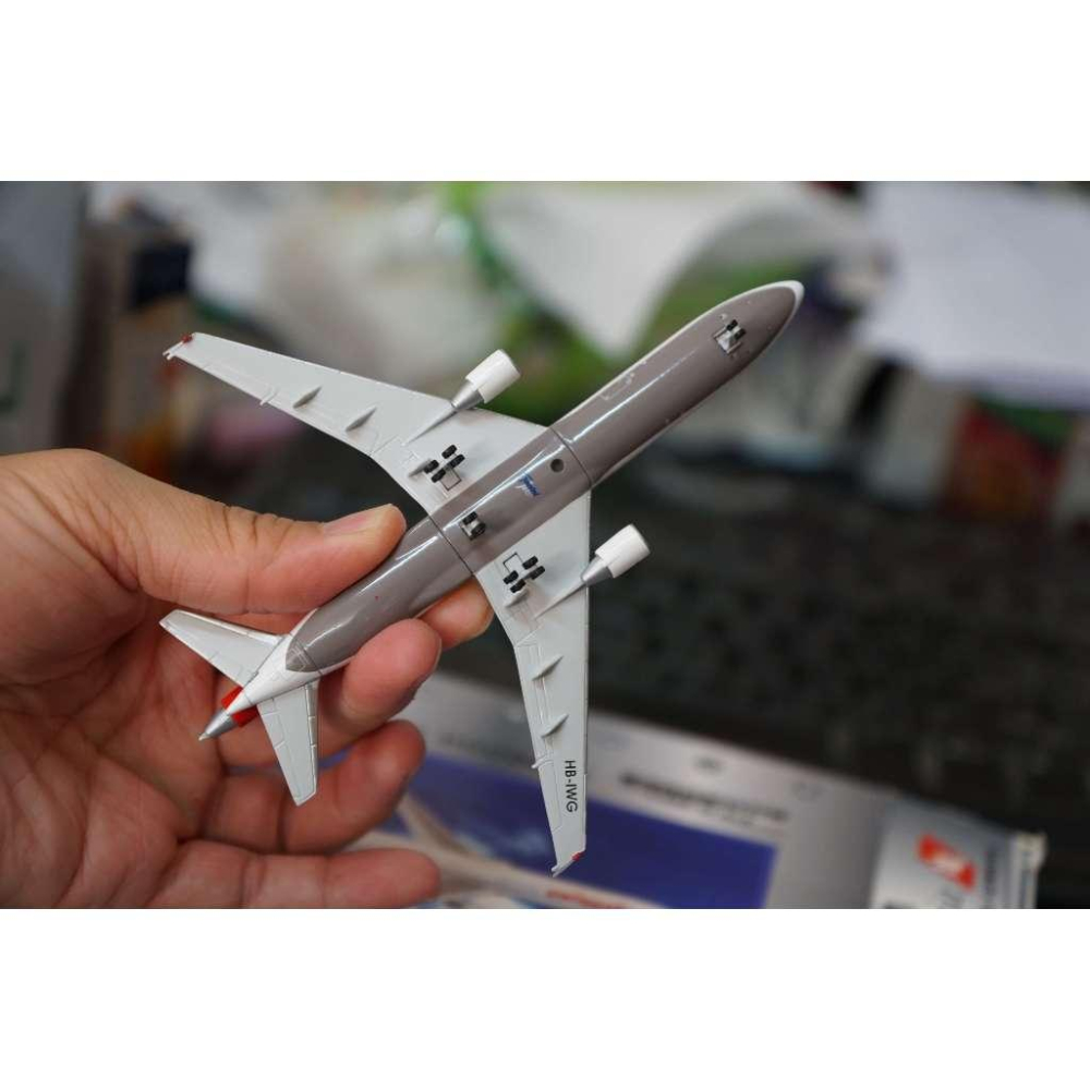 1:400 Swissair Asia 瑞士亞洲航空 MD-11 HB-IWG Gemini Jets 製作-細節圖4