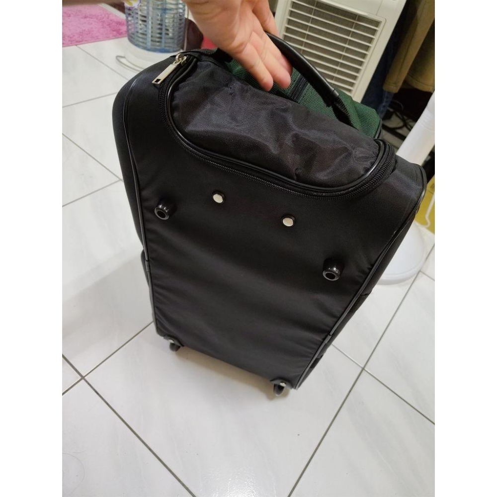 手提行李袋 可以平放 也可以拖行 有輪子 53x30x24公分-細節圖5