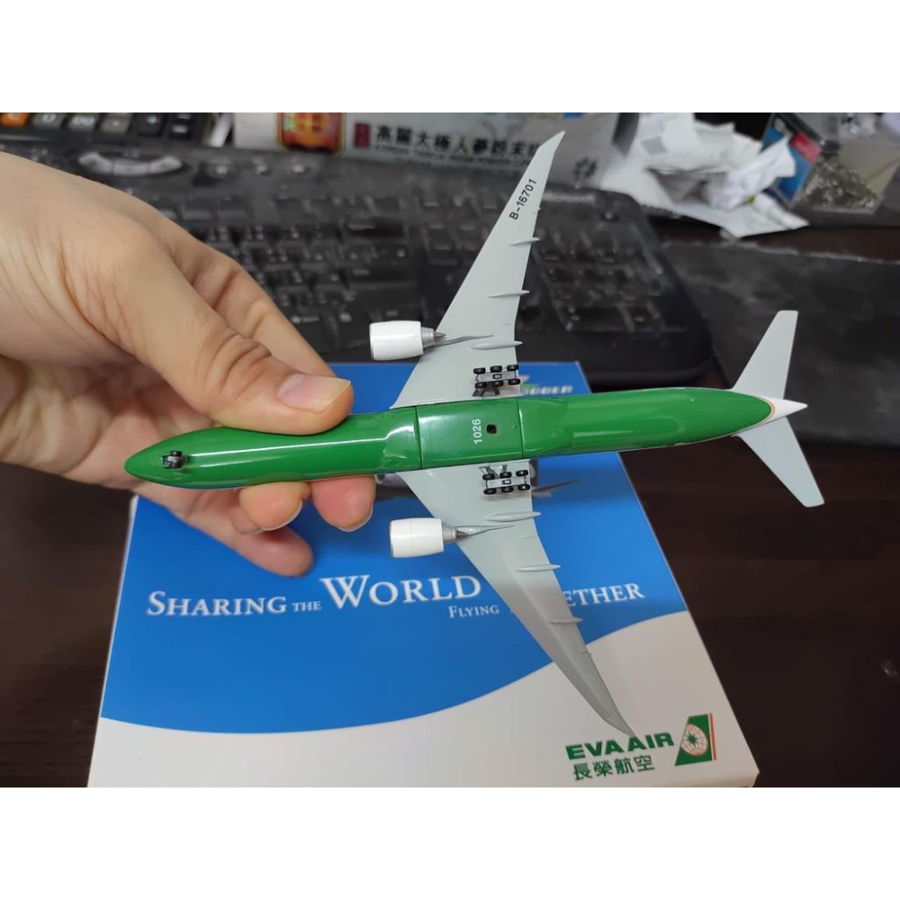 1:400 長榮航空 EVA AIR 777-300ER 777彩繪機 DRAGON製作-細節圖3
