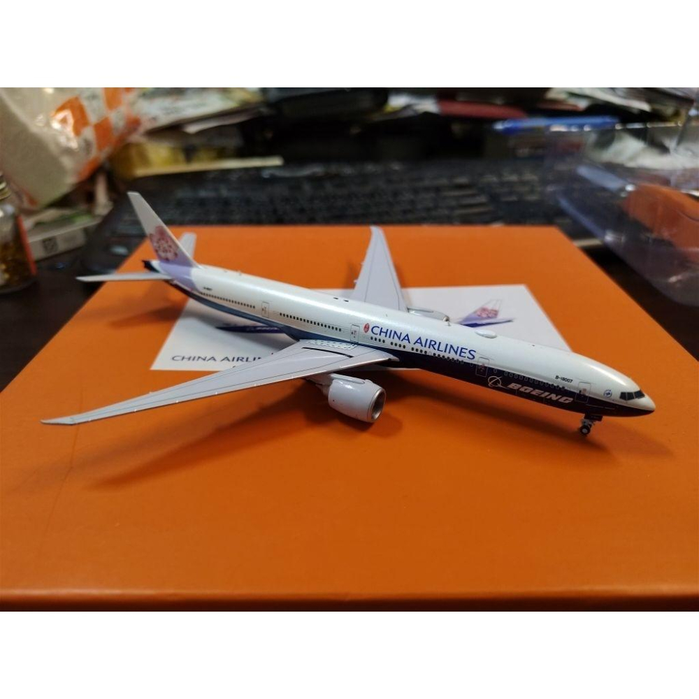 1:400 中華航空 777-300ER 波音彩繪 B-18007 JC Wings製作-細節圖2