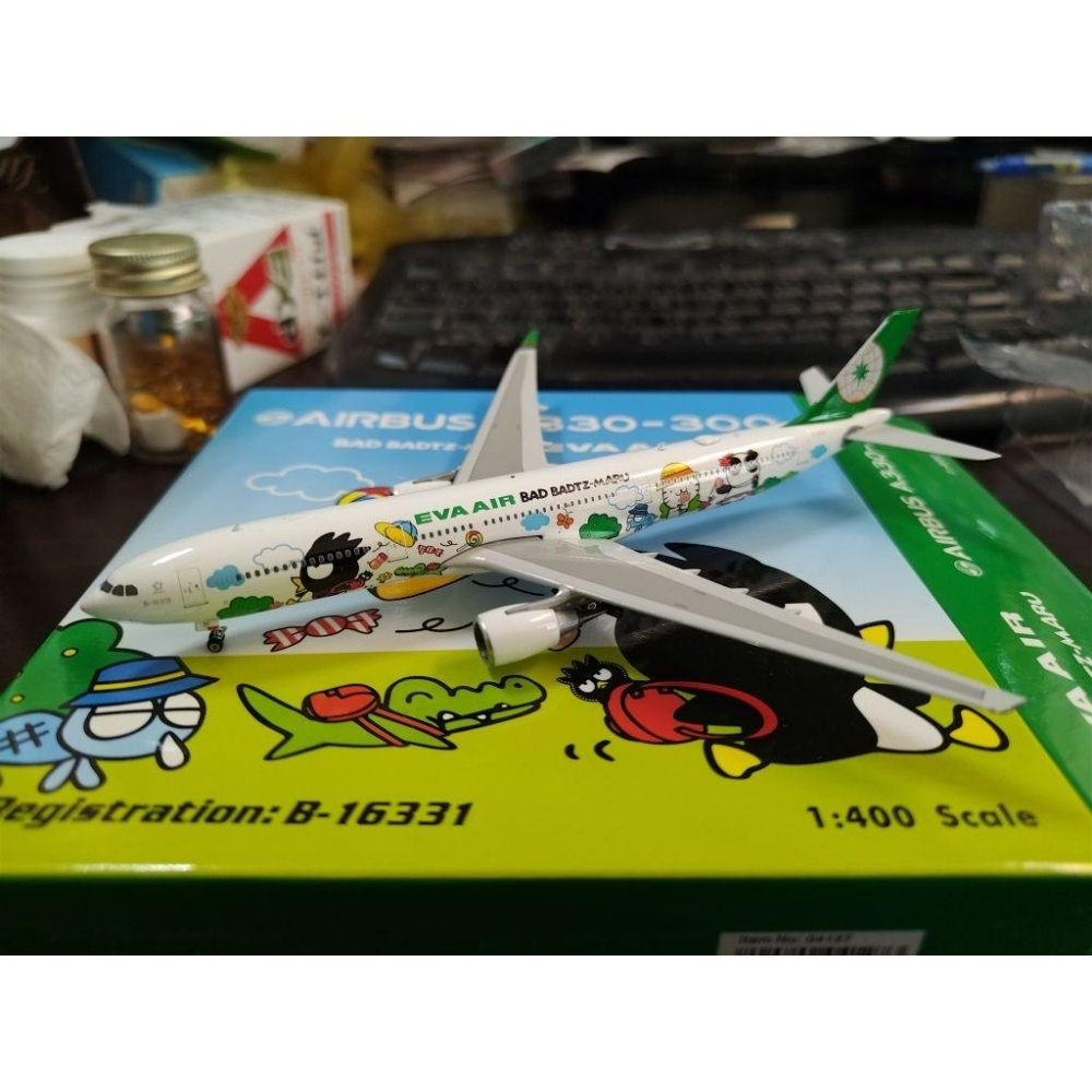 1:400 長榮航空EVA AIR A330-300 酷企鵝彩繪 B-16331 Phoenix製作-細節圖2