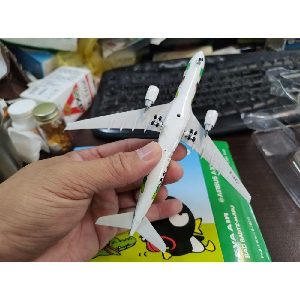 1:400 長榮航空EVA AIR A330-300 酷企鵝彩繪 B-16331 Phoenix製作-細節圖4