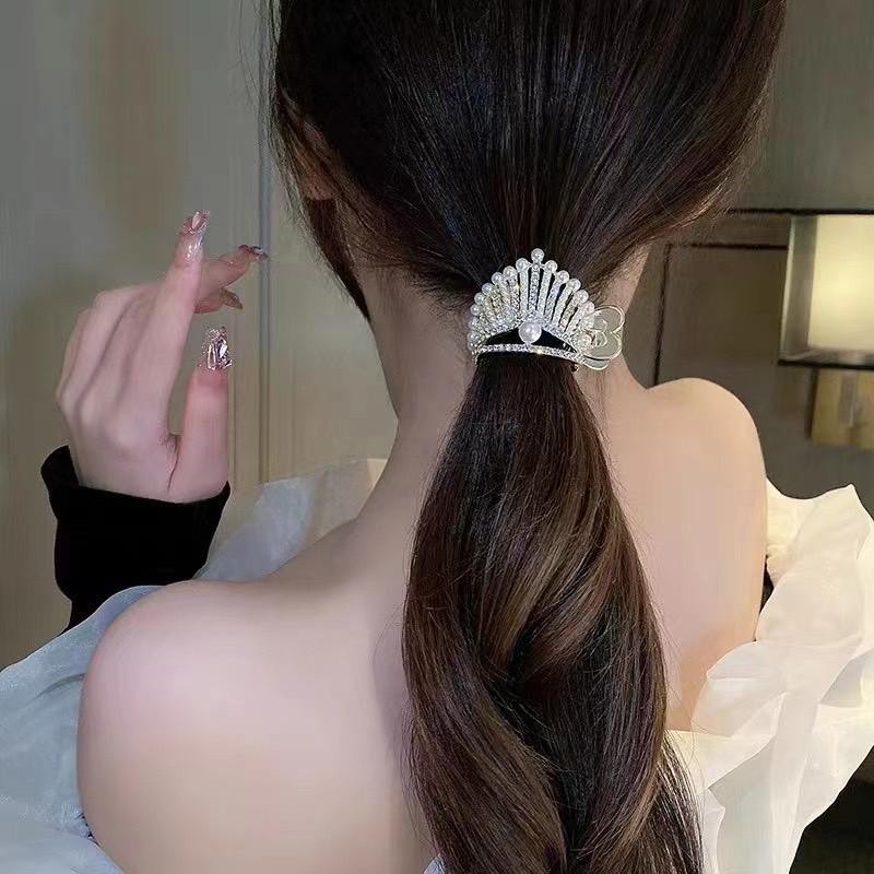 【台灣現貨24h寄出】韓系ins氣質高馬尾髮夾 皇冠高馬尾抓夾 水鑽髮夾 包子頭 優雅 髮尾夾 小清新劉海夾 髮飾 網紅-細節圖2