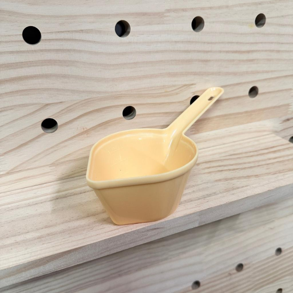 日本IRIS 飼料鏟『尖頭型』飼料勺 寵物飼料鏟 飼料鏟子 糧食勺 食物鏟 廚房勺 糧食鏟 飼料勺子 寵物用品 好命寵物-細節圖4