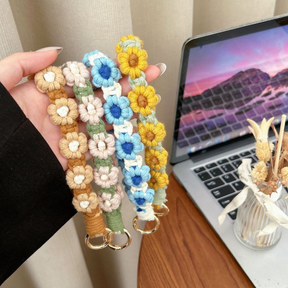 【我家有隻貓】🚀隔日配達🚀ins風小雛菊花朵掛繩 手作掛飾 掛飾 包包掛飾 絨毛吊飾 手機掛飾 DIY掛飾 手藝 手作-細節圖2