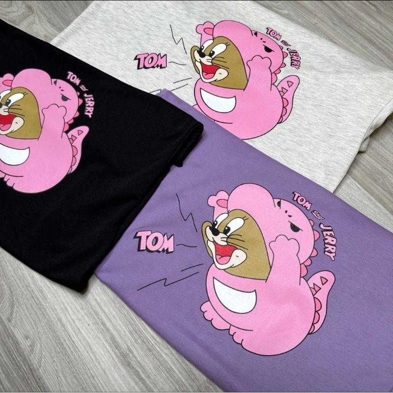 ＂療癒風格大噴發！Q版恐龍傑利鼠印花短T，超柔細絨紋，舒適寬鬆適合任何場合！黑、麻花白、紫色可選，快來收藏🦕🐭✨＂-細節圖8