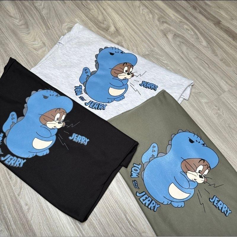 ＂療癒風格大噴發！Q版恐龍傑利鼠印花短T，超柔細絨紋，舒適寬鬆適合任何場合！黑、麻花白、紫色可選，快來收藏🦕🐭✨＂-細節圖9