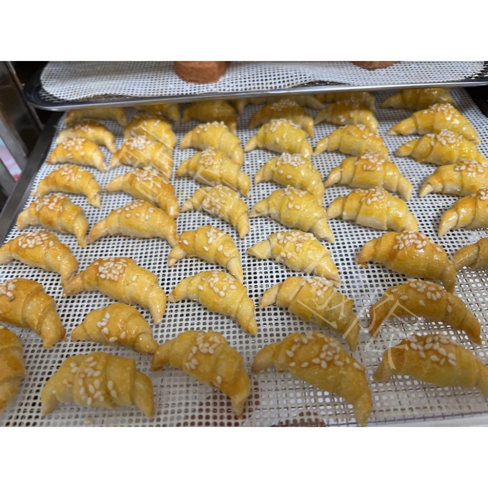 ✔️【寵鼠無極限】手工製作 倉鼠牛角麵包 迷你牛角麵包 倉鼠磨牙(倉鼠點心/倉鼠零食/倉鼠果蔬粉/三線鼠/黃金鼠)-細節圖2