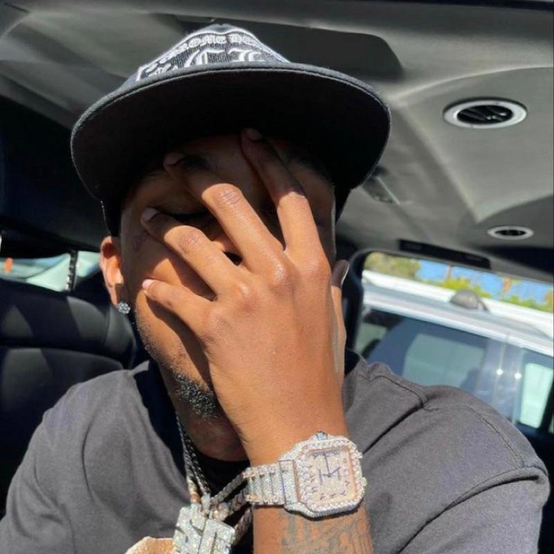 【 𝐂𝐑𝐄𝐀𝐌.𝐋𝐀𝐁 】附錶盒 實拍 滿鑽石英錶 馬思唯 卡地亞同款手錶 滿天星 iced out 嘻哈 rapper-細節圖3