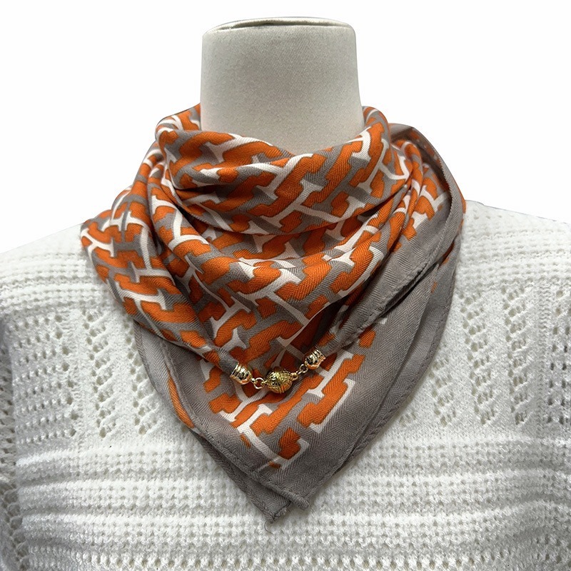 秋冬新款氣質百搭保暖圍巾洋氣領巾絲巾韓版小金球磁扣絲巾 台灣賣家快速出貨 水鑽 磁扣 絲巾 項鏈 裝飾 暗扣圍脖氣質-規格圖11