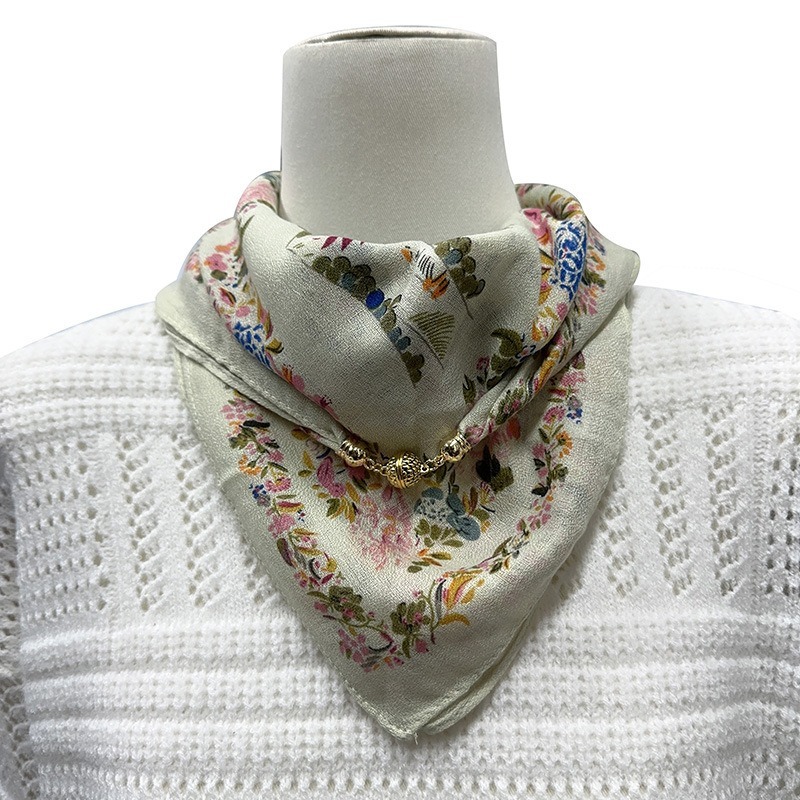 秋冬新款氣質百搭保暖圍巾洋氣領巾絲巾韓版小金球磁扣絲巾 台灣賣家快速出貨 水鑽 磁扣 絲巾 項鏈 裝飾 暗扣圍脖氣質-規格圖11