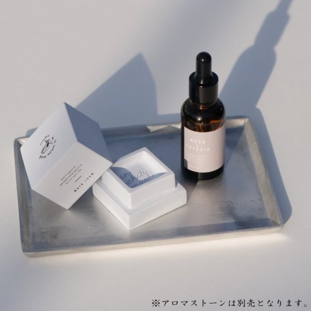 精油 more room 28ml 香氛 擴香 小蒼蘭 香水 芳香劑-細節圖2