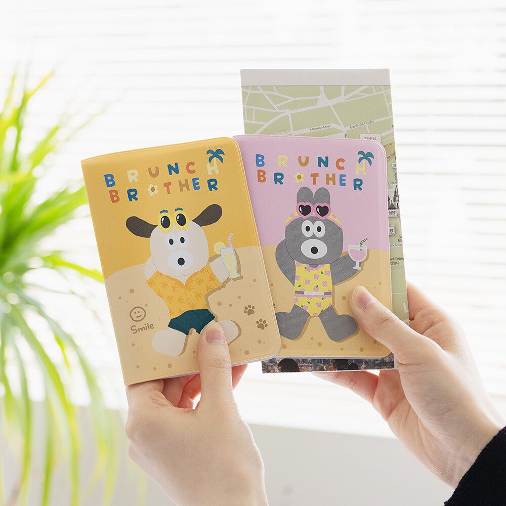 現貨 韓國文創Romane早午餐兄弟PVC折疊護照保護套 Ver.2 護照夾 護照套 護照收納 保護套 日本進口-細節圖4