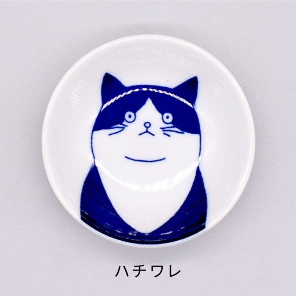 手繪療癒貓咪 日本製 美濃燒 可愛餐具 小碟子 小盤子  醬料碟 9cm SHICHITA 陶瓷碗 陶瓷盤 日本進口-細節圖3