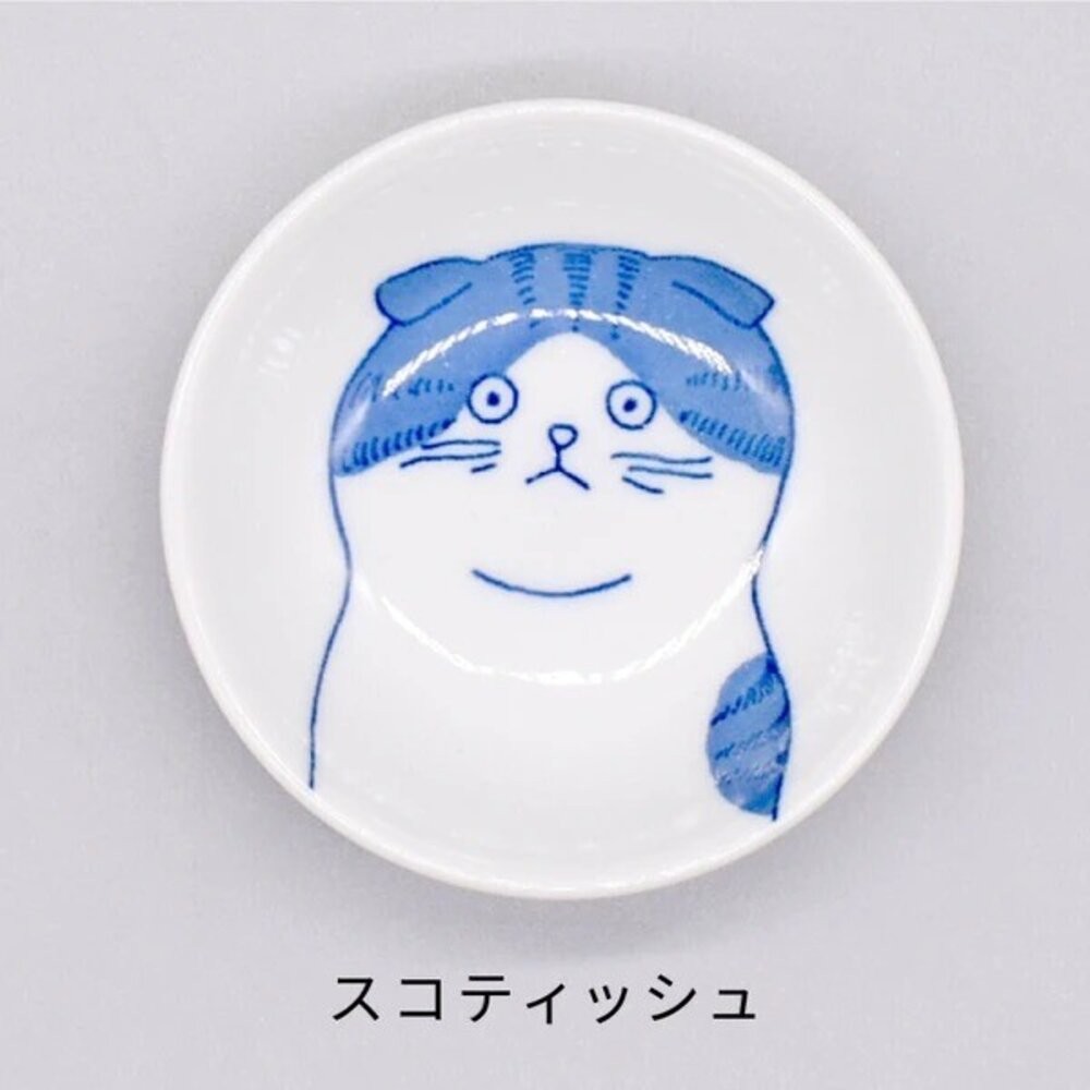 手繪療癒貓咪 日本製 美濃燒 可愛餐具 小碟子 小盤子  醬料碟 9cm SHICHITA 陶瓷碗 陶瓷盤 日本進口-細節圖4