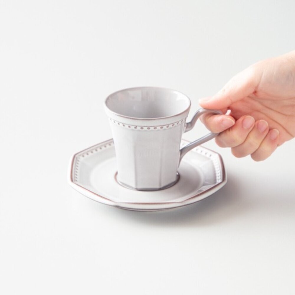 日本製 法式古典 Coline 咖啡杯盤組 職人浮雕 | 陶瓷甜點盤 下午茶組 歐式優雅美學 日本進口-細節圖8