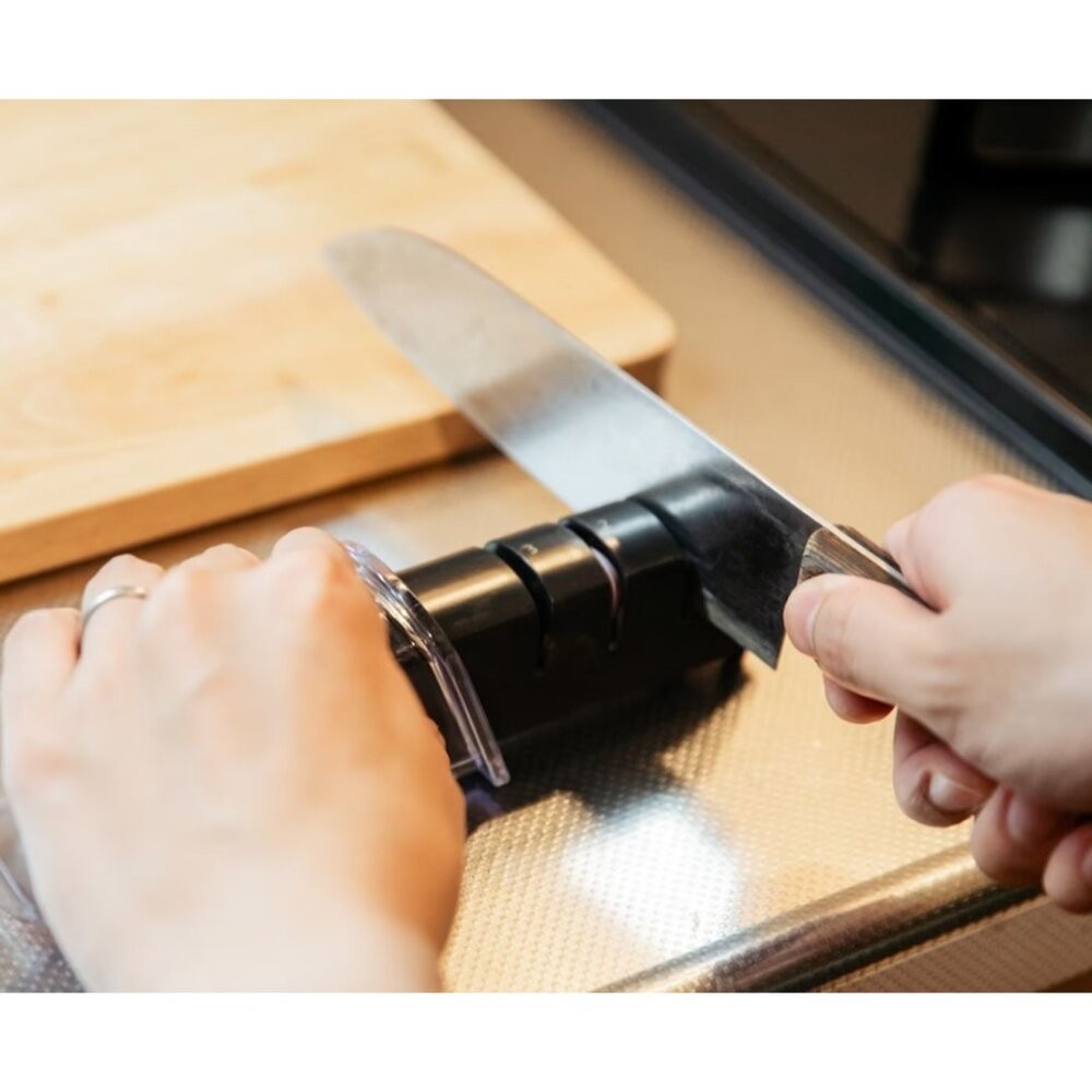 日本製 關孫六 陶瓷磨刀器 貝印 磨刀器 | 三德刀 廚師刀 磨刀石 3段式 手持磨刀 磨刀器具-細節圖4