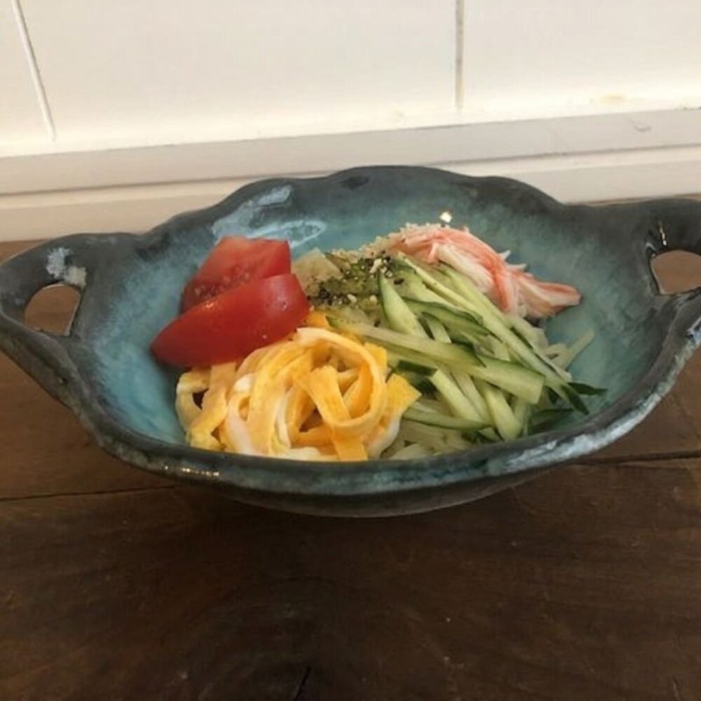 日本製 美濃燒日式質感雙耳碗 旋渦天空藍 點心盤 沙拉盤 | 點心盤 盤子陶瓷 陶瓷深盤 義大利麵盤 麵碗 日本進口-細節圖2