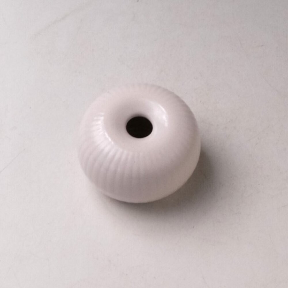 日本製美濃燒 圓形抹茶茶筅架｜職人窯燒瓷器茶道小物 茶具組 日本生活雜貨 抹茶道具 茶筅座 茶道配件 日本進口-細節圖6