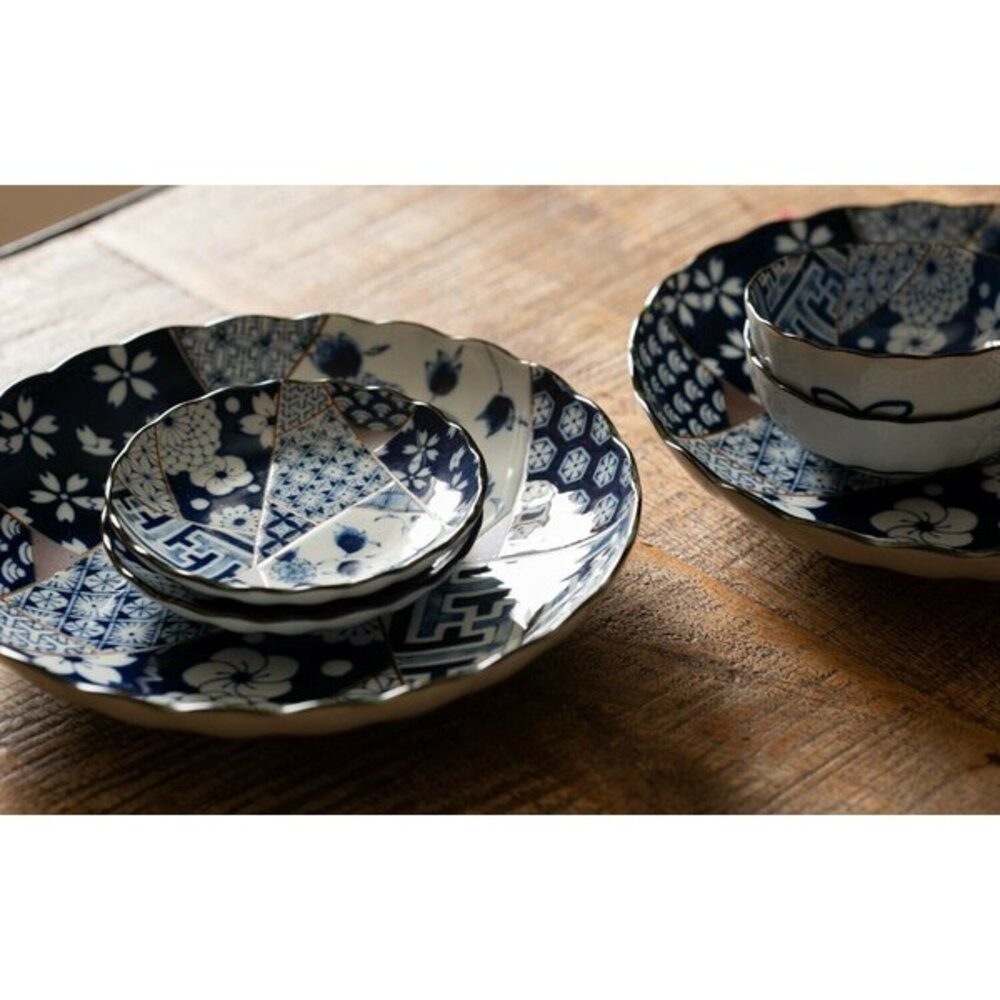 日本製美濃燒 藍友禪藍染花型小碗 甜點碗｜拉碗 小菜碗 甜品碗 日式甜點碗 陶瓷碗 湯碗 日本進口-細節圖8