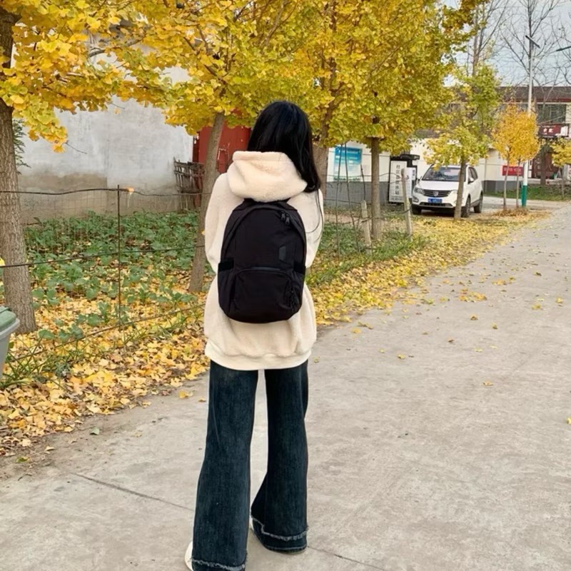 全新現貨 美國Bagsmart 輕量電腦雙肩背包 13.3吋 防盜背包 防水電腦包 學生背包 電腦包 媽媽包 育兒包-細節圖9