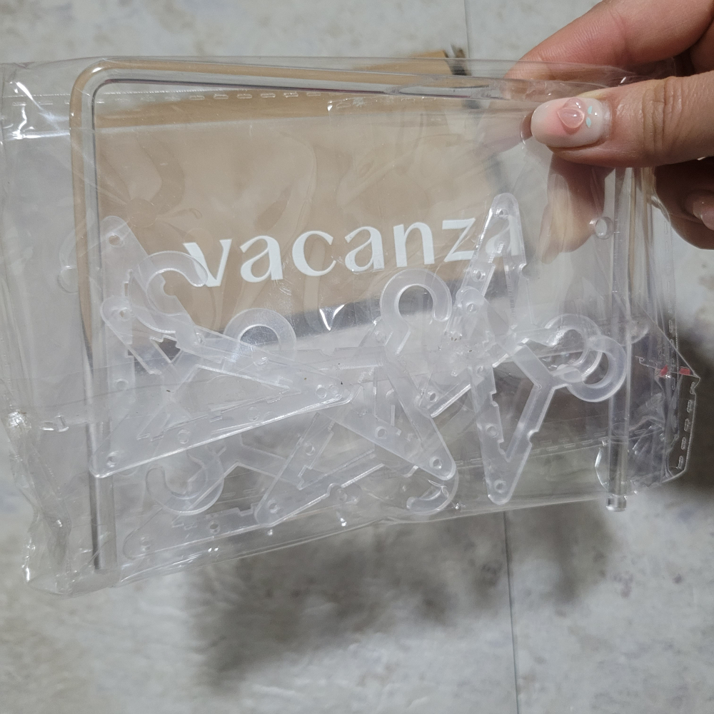 全新 vacanza 組裝 透明壓克力飾品架 衣架造型 耳環架 收納展示架-細節圖3