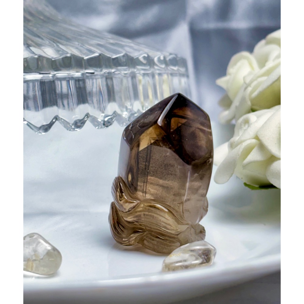 現貨✿天然雙色茶晶雲母小晶柱九尾狐擺件-細節圖4