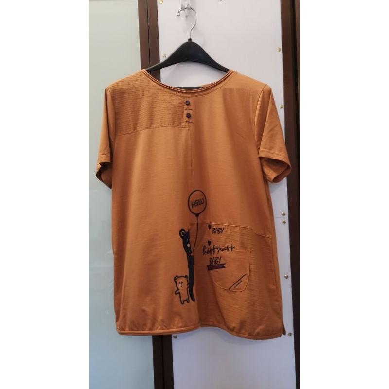 全新女士衣物，吊牌未剪，咖啡色圓領短袖可愛動物圖案上衣，適合尺寸L到XL-細節圖2