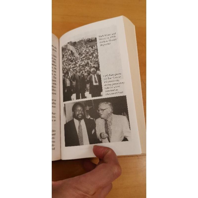 二手英文名人傳記，Long Walk to Freedom，Nelson Mandela-細節圖5