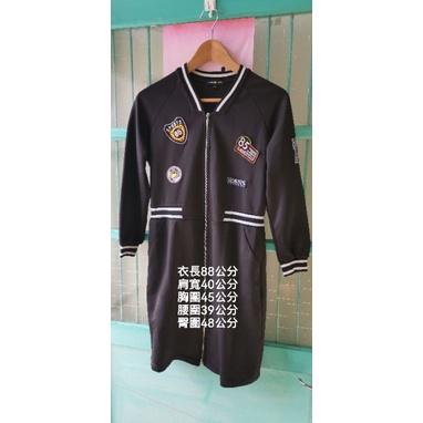 二手洋裝，尺碼165/88a，法國cache cache女士春秋兩季黑色拉鏈運動風洋裝-細節圖2