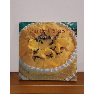 二手英文蛋糕食譜，Party Cakes by Martha Day