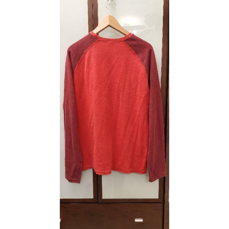 二手衣，迪卡儂女士圓領長袖XL碼T恤兩件一起賣，只要50塊！有瑕疵-細節圖3