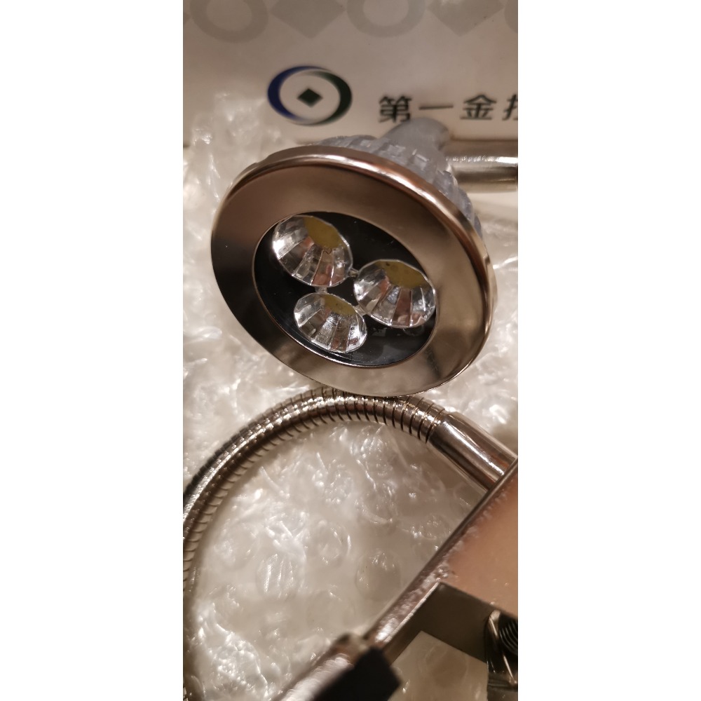 全新商品，USB LED夾式燈座一組，第一金控贈品-細節圖2