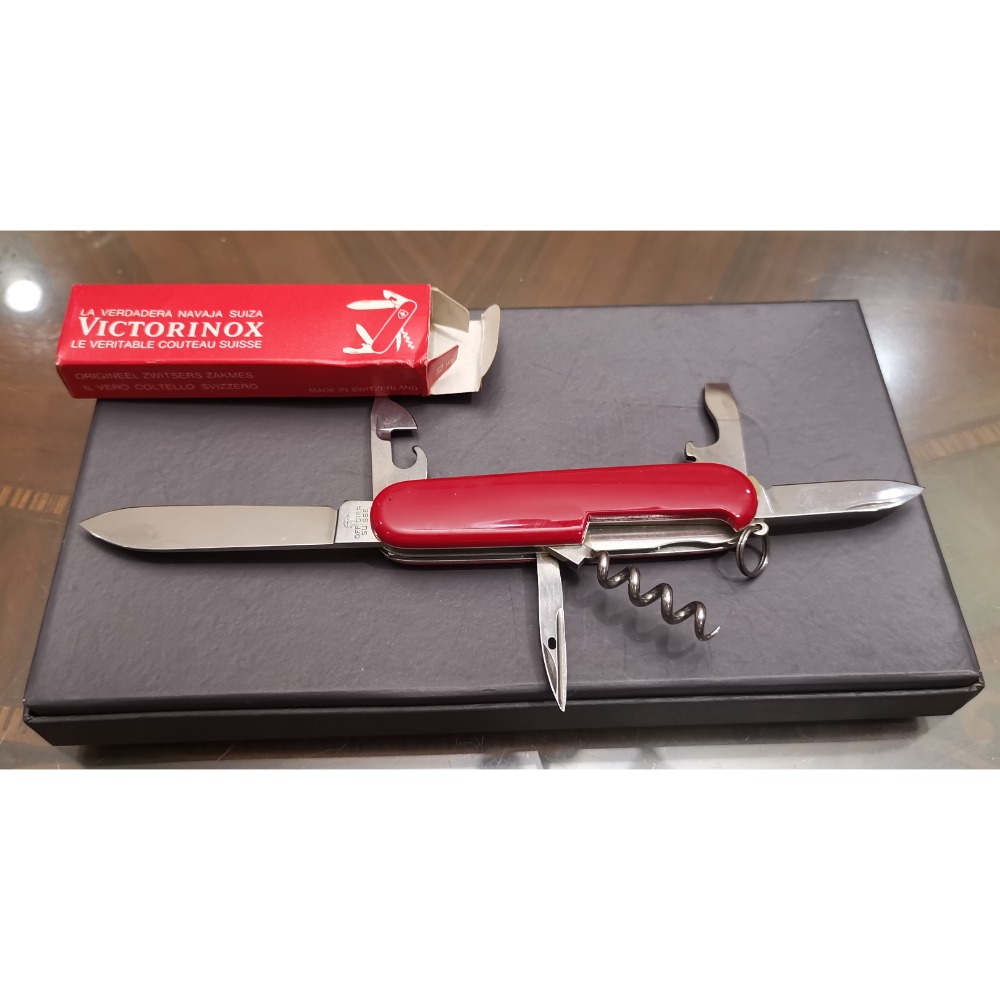 Victorniox12用瑞士刀一把，附原廠盒裝-細節圖2