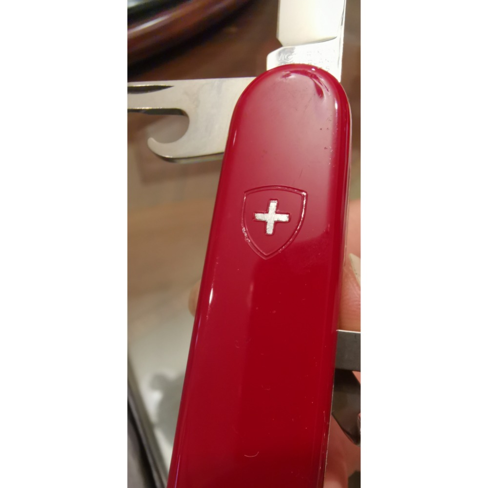 Victorniox12用瑞士刀一把，附原廠盒裝-細節圖5