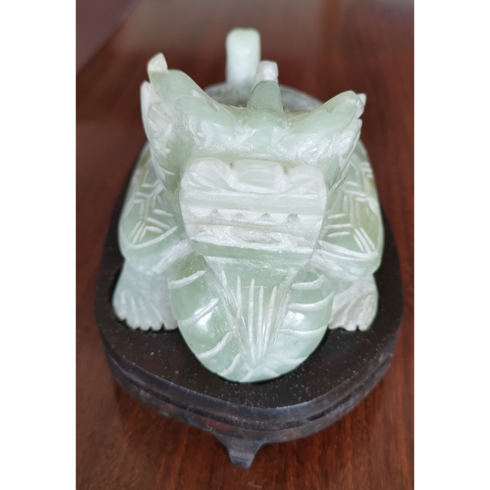 龍龜玉石擺件，附收藏錦盒與展示底座-細節圖4