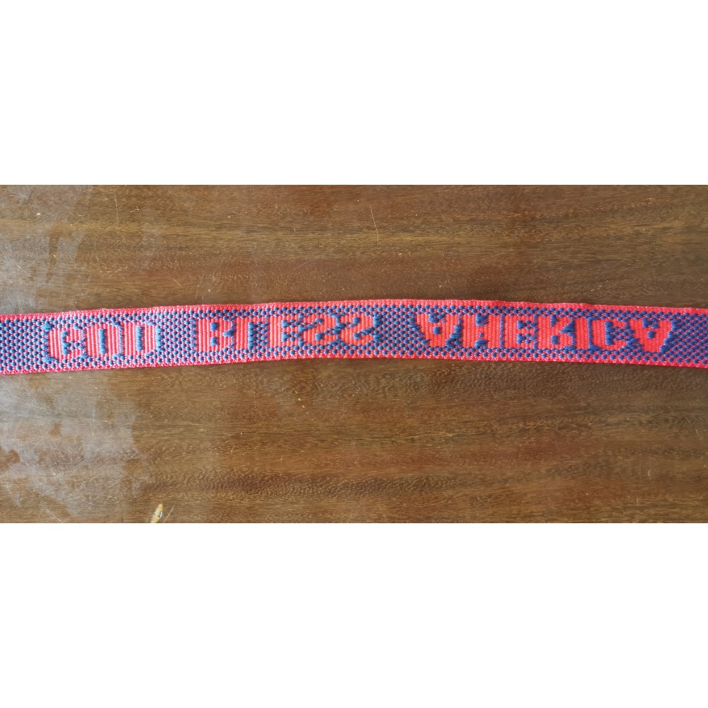 二手商品，紅色藍字刺繡編織彩帶，字樣GOD BLESS AMERICA-細節圖2