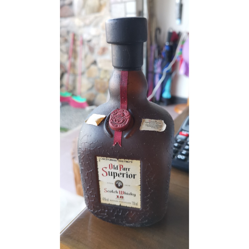 二手空酒瓶3支，Ballantine＇s百齡壇21年700ml裝2支+Old Parr Superior18年1支-細節圖5