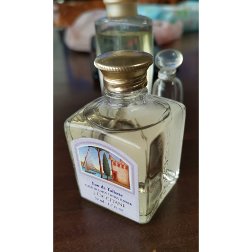 絕版老淡香水，歐舒丹L＇Occitane en Provence Fleur de Lotus EDT 50ml瓶裝