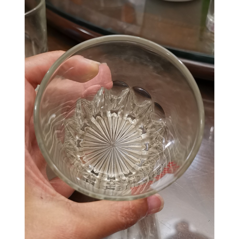 老玻璃酒杯，白馬White Horse威士忌厚底玻璃酒杯，每個售價180元-細節圖3