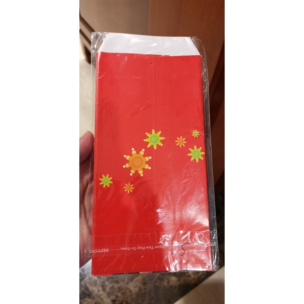 絕版收藏品，SHE代言OKWAP全新紅包袋一組五入+兩個二手L型文件夾，打包一起賣-細節圖4