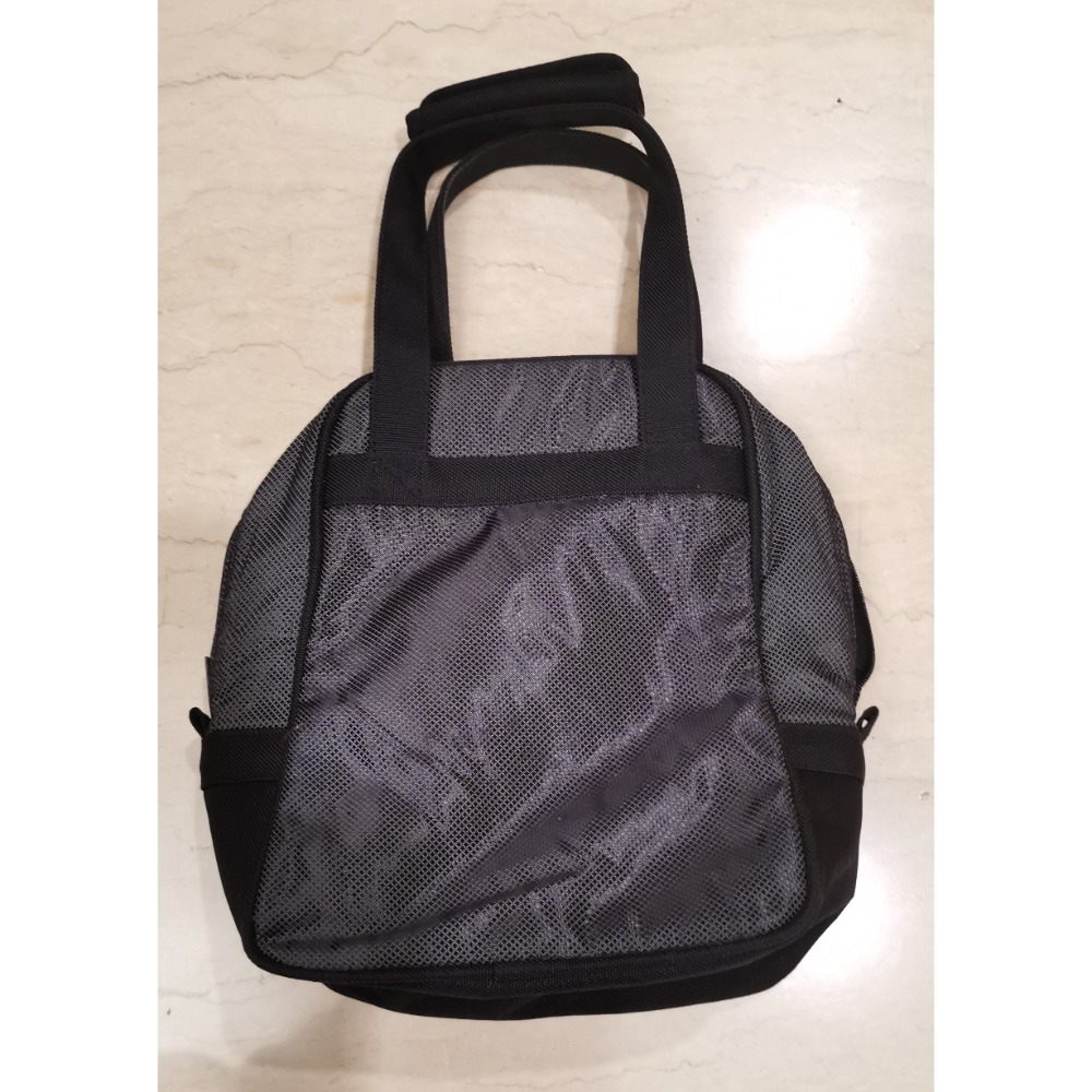 二手商品，臺灣製造，MIZUNO灰黑色提袋-細節圖2