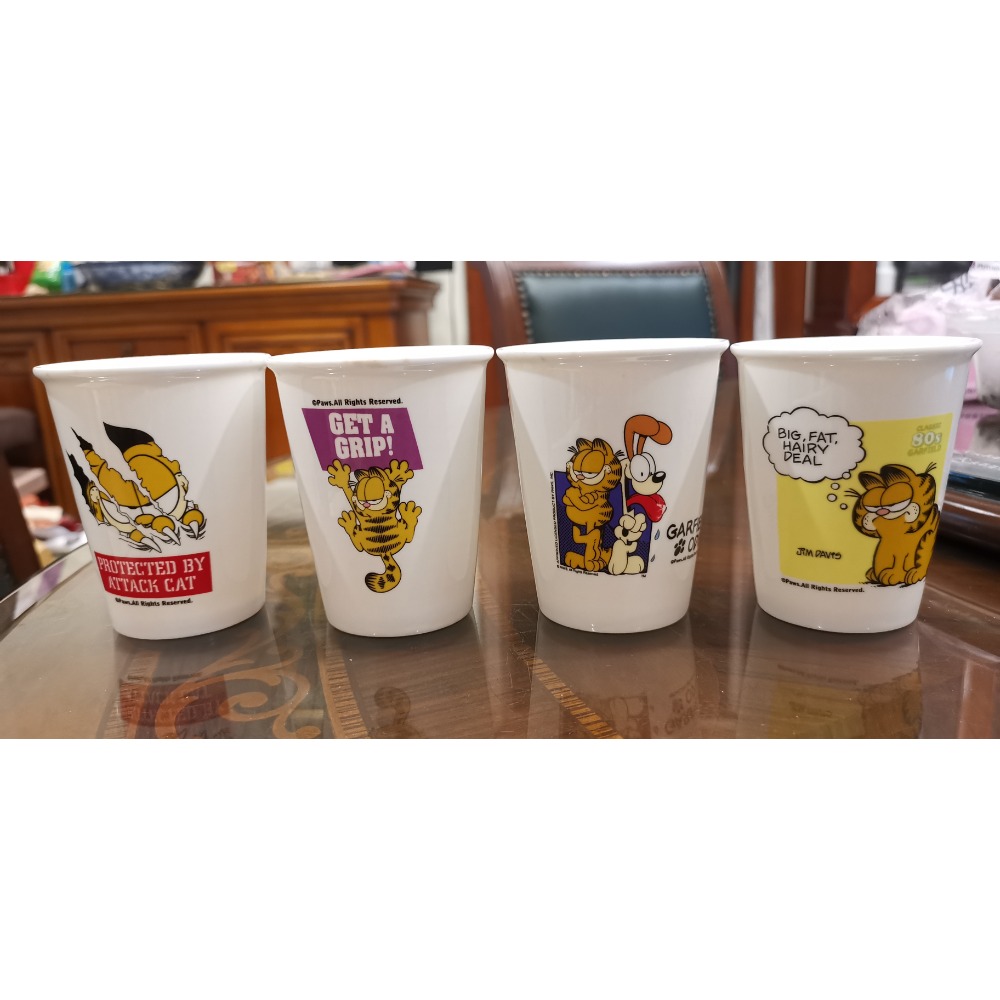 二手餐具，加菲貓瓷器茶杯，一組四個打包一起賣-細節圖2